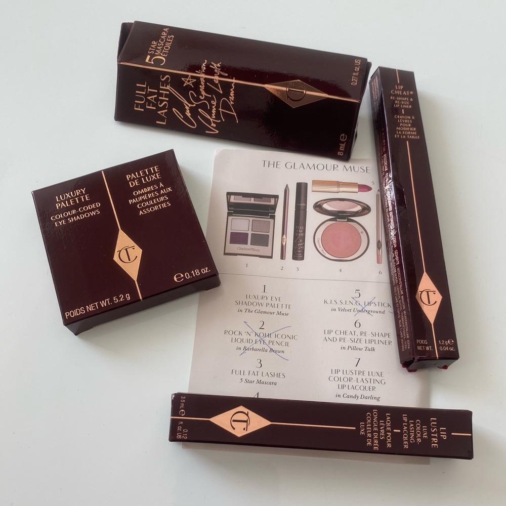 👄 Charlotte  Tilbury cosmetics - Brand new with free makeup pouch